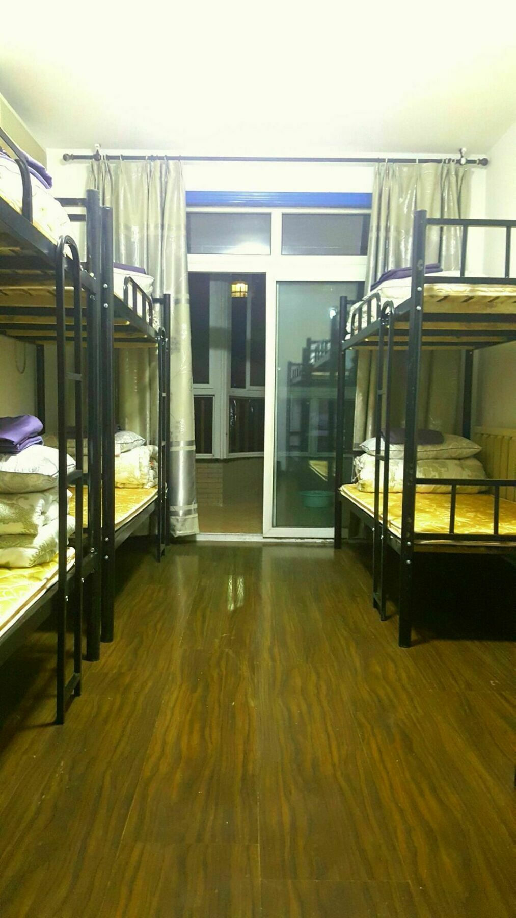 Jianshe Youth Hostel Сиань Экстерьер фото